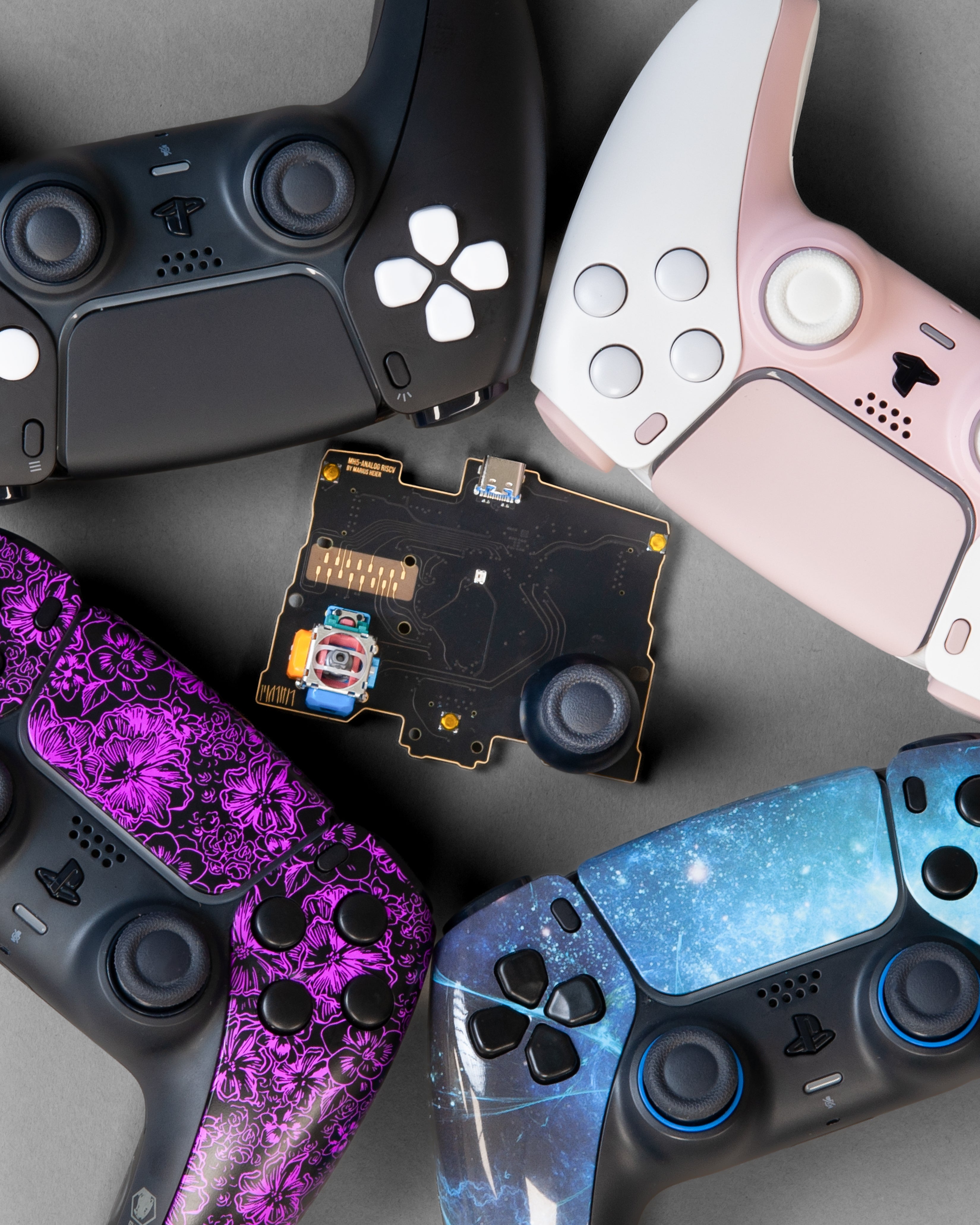 Battle Beaver - Custom Pro Controllers for PlayStation, Xbox & PC